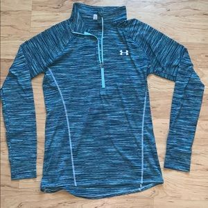 Under Armour quarter zip -size small